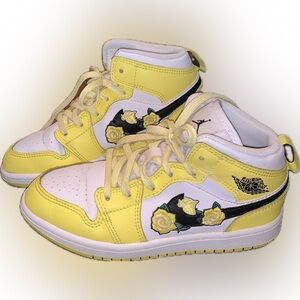 jordan 1 yellow roses